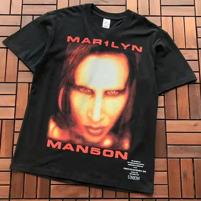 ￥95 VINTAGE T-SHIRT 88051243 (im 185CM 80KG iwear size M in the photo)