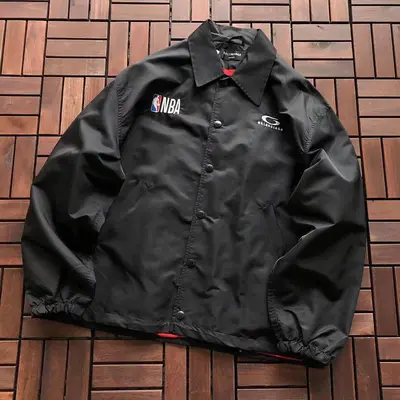 ￥195 B🔥L🔥🔥🔥IA🔥A & NBA JACKET 88051257 (im 185CM 80KG iwear size 48 in the photo)