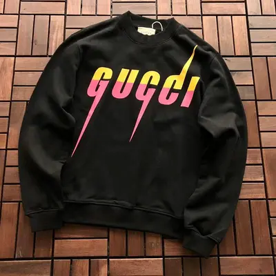 ￥ 79 G🔥C🔥I SWEATER 88051260 (im 185CM 80KG iwear size S in the photo)