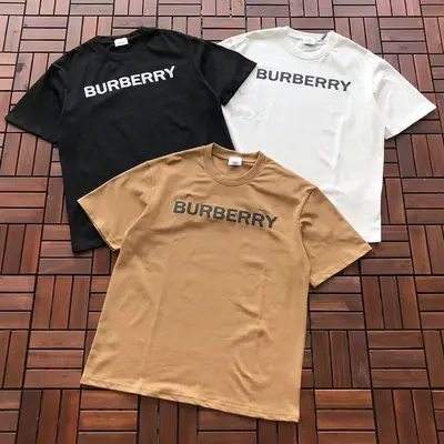 ￥~99 B🔥RB🔥RRY T-SHIRT 77051315 (im 185CM 70KG iwear size M in the photo)