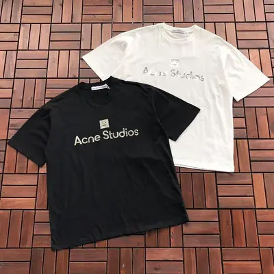 ￥~119 ACNE STUDIOS T-SHIRT 66051317 (im 185CM 80KG iwear size M in the photo)
