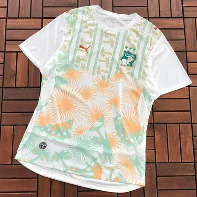 ￥~65 FOOTBALL T-SHIRT 55051333 (im 185CM 70KG iwear size M in the photo)