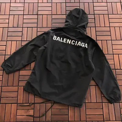 ¥135 B🔥L🔥🔥🔥IA🔥A JACKET 88051309 (im 185CM 80KG iwear size 48 in the photo)