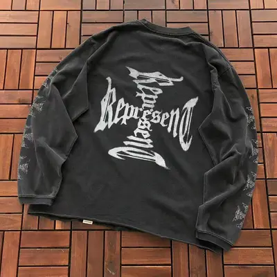 ¥~109 REPRESENT LONG-SLEEVE 77051438 (im 185CM 70KG iwear size M in the photo)
