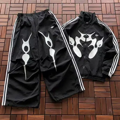 TOP ￥ 189 PANTS ￥189 🔥DI🔥AS JACKET TROUSERS 88051449 (im 185CM 70KG iwear size M in the photo)