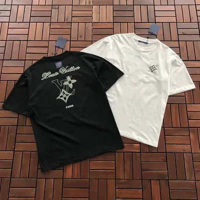 ￥ 165 L🔥 T-SHIRT 88051410 (im 185CM 70KG iwear size S in the photo)