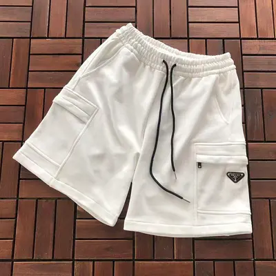 ¥195 P🔥A🔥A SHORTS 88051448 (im 185CM 70KG iwear size S in the photo)