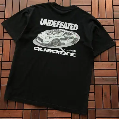 ¥~85 UNDEFEATED T-SHIRT 55051458 (im 185CM 80KG iwear size M in the photo)