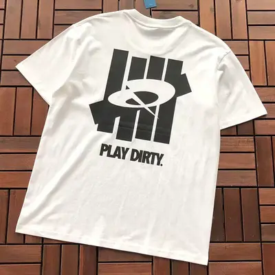 ¥~85 UNDEFEATED T-SHIRT 55051457 (im 185CM 80KG iwear size M in the photo)