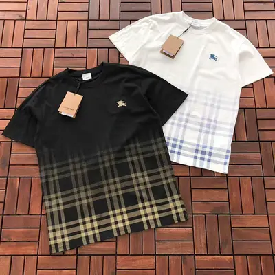 ￥~175 B🔥RB🔥RRY T-SHIRT 66051706 (im 185CM 70KG iwear size L in the photo)