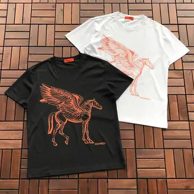 ￥~129 H🔥R🔥E🔥 T-SHIRT 77051831 (im 185CM 80KG iwear size L in the photo)