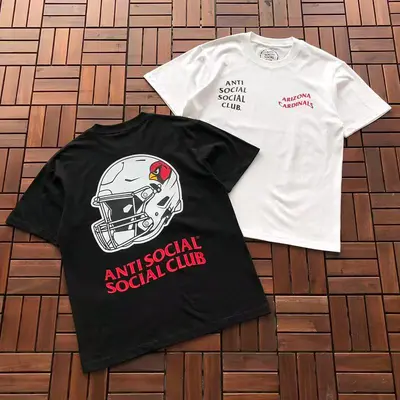 ￥ ~ 85 ANTI SOCIAL SOCIAL CLUB T-SHIRT 55051909 (im 185CM 70KG iwear size M in the photo)