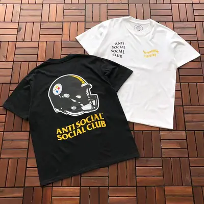 ￥ ~ 85 ANTI SOCIAL SOCIAL CLUB T-SHIRT 55051905 (im 185CM 70KG iwear size L in the photo)
