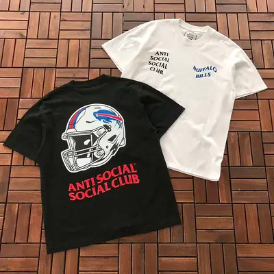 ¥~85 ANTI SOCIAL SOCIAL CLUB T-SHIRT 55051859 (im 185CM 70KG iwear size M in the photo)