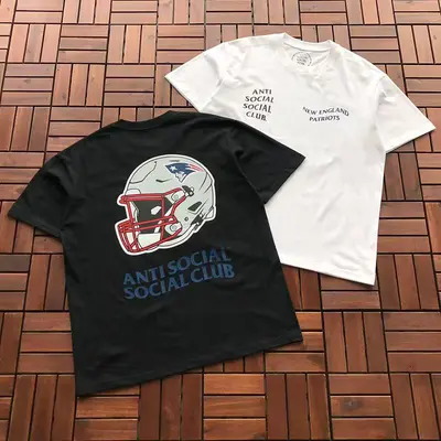 ¥~85 ANTI SOCIAL SOCIAL CLUB T-SHIRT 55051854 (im 185CM 70KG iwear size L in the photo)