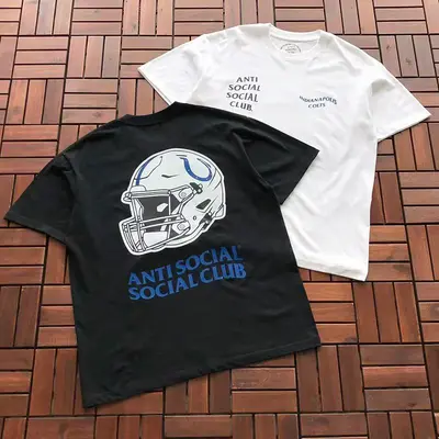 ¥~85 ANTI SOCIAL SOCIAL CLUB T-SHIRT 55051850 (im 185CM 70KG iwear size L in the photo)