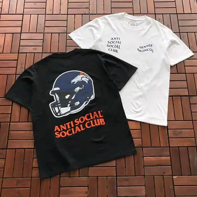 ¥~85 ANTI SOCIAL SOCIAL CLUB T-SHIRT 55051848 (im 185CM 70KG iwear size L in the photo)