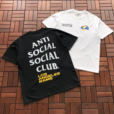 ¥~85 ANTI SOCIAL SOCIAL CLUB T-SHIRT 55051847 (im 185CM 70KG iwear size L in the photo)