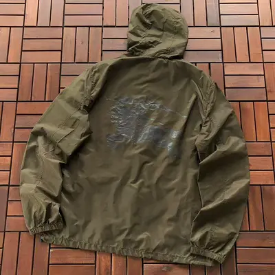 ￥~439 B🔥RB🔥RRY JACKET 66051833 (im 185CM 80KG iwear size L in the photo)