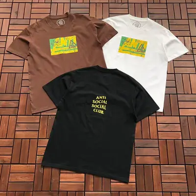 ￥~85 ANTI SOCIAL SOCIAL CLUB T-SHIRT 55052146 (im 185CM 80KG iwear size M in the photo)