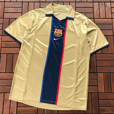 ￥ ~ 69 FOOTBALL T-SHIRT 55052118 (im 185CM 80KG iwear size 2XL in the photo)