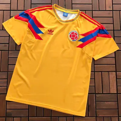 ¥ ~ 69 FOOTBALL T-SHIRT 55052110 (im 185CM 80KG iwear size M in the photo)