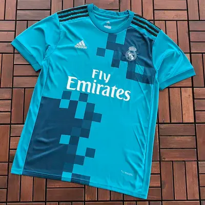 ¥ ~ 69 FOOTBALL T-SHIRT 55052107 (im 185CM 80KG iwear size L in the photo)