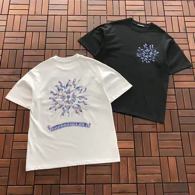 ¥~139 CH🔥OM🔥 HE🔥RTS T-SHIRT 66052216 (im 185CM 80KG iwear size M in the photo)