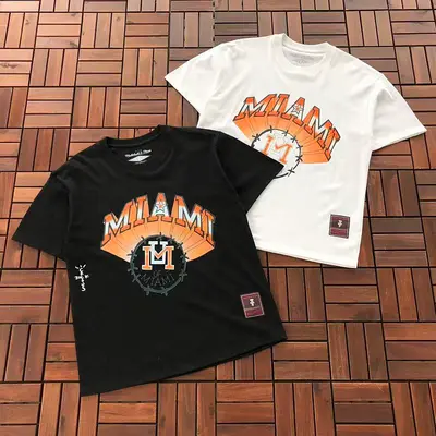 ¥~79 TRAVIS SCOTT T-SHIRT 77052214 (im 185CM 70KG iwear size M in the photo)