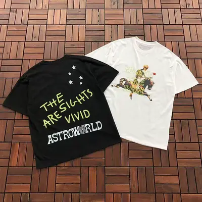 ¥~79 TRAVIS SCOTT T-SHIRT 77052202 (im 185CM 70KG iwear size M in the photo)