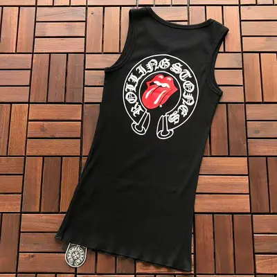 ¥~99 CH🔥OM🔥 HE🔥RTS VEST WOMAN 77052510