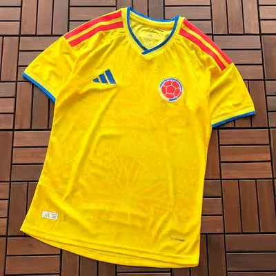 ¥ ~ 59 FOOTBALL T-SHIRT 55052543 (im 185CM 80KG iwear size M in the photo)