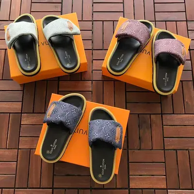 ￥125 L🔥SLIPPERS 88052603
