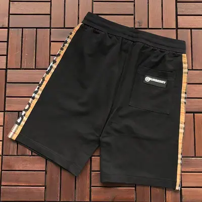￥~119 B🔥RB🔥RRY SHORTS 55052661 (im 185CM 80KG iwear size L in the photo)