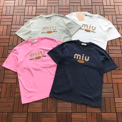 ￥~109 M🔥U M🔥U T-SHIRT 77052606 (im 185CM 70KG iwear size M in the photo)