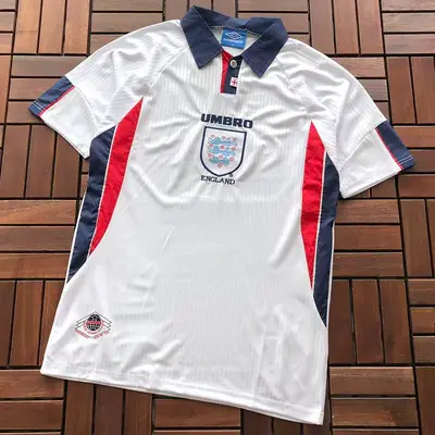 ￥ ~ 69 FOOTBALL T-SHIRT 55052725 (im 185CM 70K iwear size M in the photo)