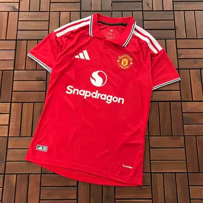 ￥~65 FOOTBALL T-SHIRT 55052714 (im 185CM 70KG iwear size M in the photo)