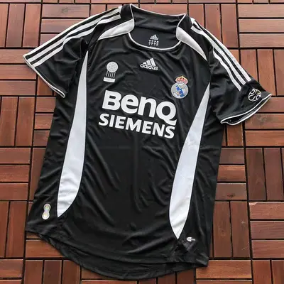 ￥~69 FOOTBALL T-SHIRT 55052739 (im 185CM 70KG iwear size M in the photo)