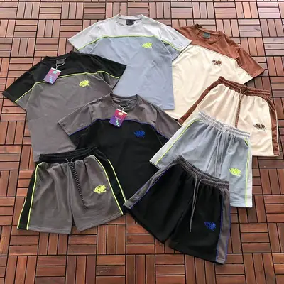 TOP ￥~ 109 PANTS ￥~ 119 SYNA T-SHIRT SHORTS 55053151 (im 185CM 70KG iwear size M in the photo)