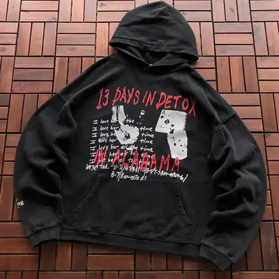 ￥~175 E.R.D HOODIE 77053120 (im 185CM 70KG iwear size M in the photo)