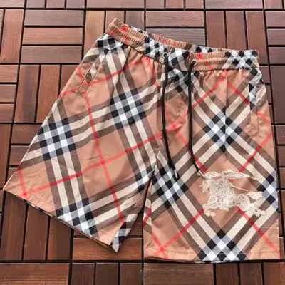 ￥ ~ 109 B🔥RB🔥RRY SHORTS 55053159 (im 185CM 70KG iwear size 2XL in the photo)