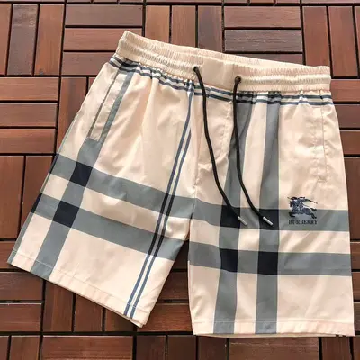 ￥ ~ 109 B🔥RB🔥RRY SHORTS 55053160 (im 185CM 70KG iwear size 2XL in the photo)