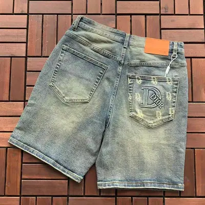 ￥~195 D🔥O🔥 SHORTS JEANS 66053127 (im 185CM 80KG iwear size 31 in the photo)