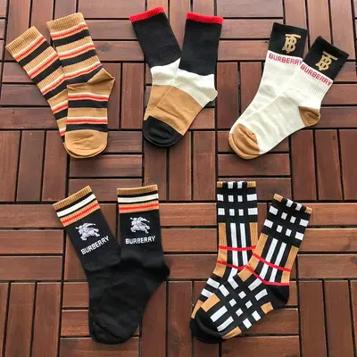 ￥~66 B🔥RB🔥RRY SOCKS 55060351