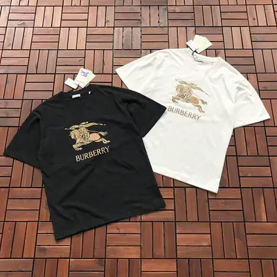 ￥169 B🔥RB🔥RRY T-SHIRT 88060327 (im 185CM 70KG iwear size S in the photo)