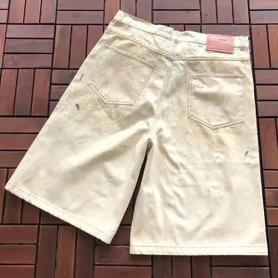 ￥215 ACNE STUDIOS SHORTS JEANS 88060309 (im 185CM 70KG iwear size L in the photo)