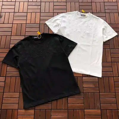 ￥~99 L🔥T-SHIRT 77060304 (im 185CM 70KG iwear size M in the photo)