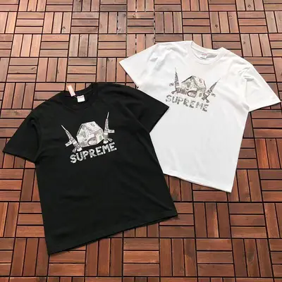 ￥~109 S🔥P🔥E🔥E T-SHIRT 77060415 (im 185CM 70KG iwear size M in the photo)