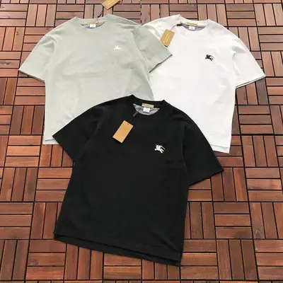 ￥189 B🔥RB🔥RRY T-SHIRT 88060706 (im 185CM 70KG iwear size M in the photo)
