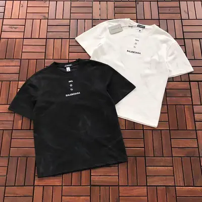 ￥189 B🔥L🔥🔥🔥IA🔥A T-SHIRT 88060714 (im 185CM 70KG iwear size L in the photo)